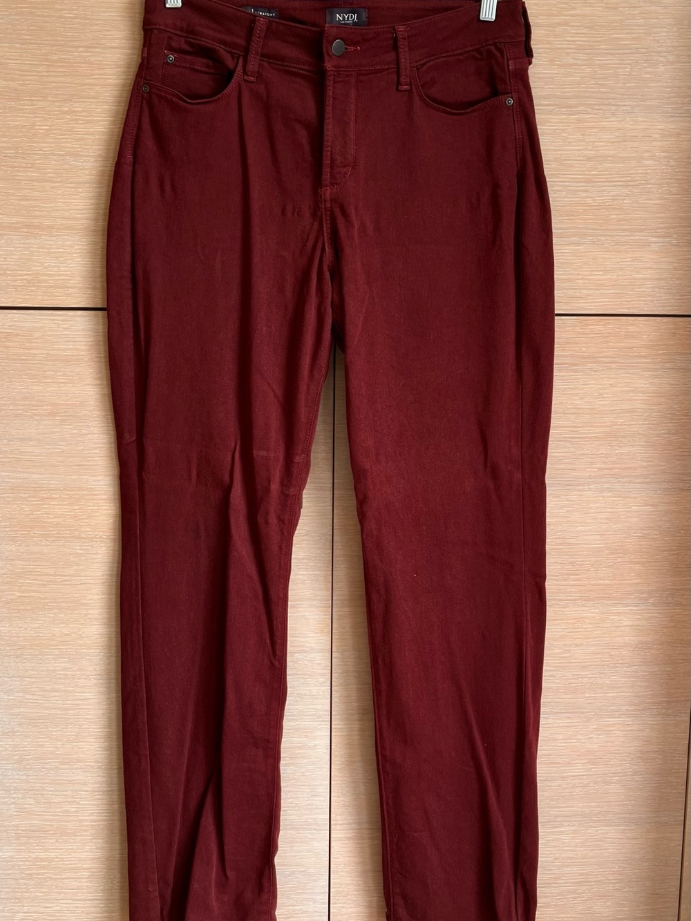 NYDJ Women’s Straight-Leg Pants in Burgundy